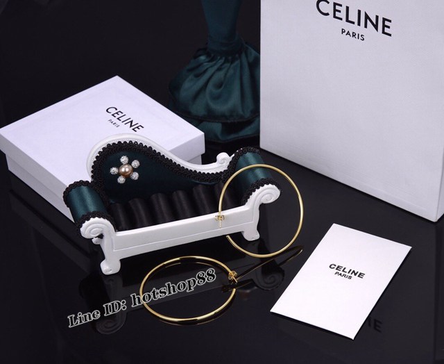 Celine專櫃2022新款配飾品賽琳金色圓圈耳環 zgb1545